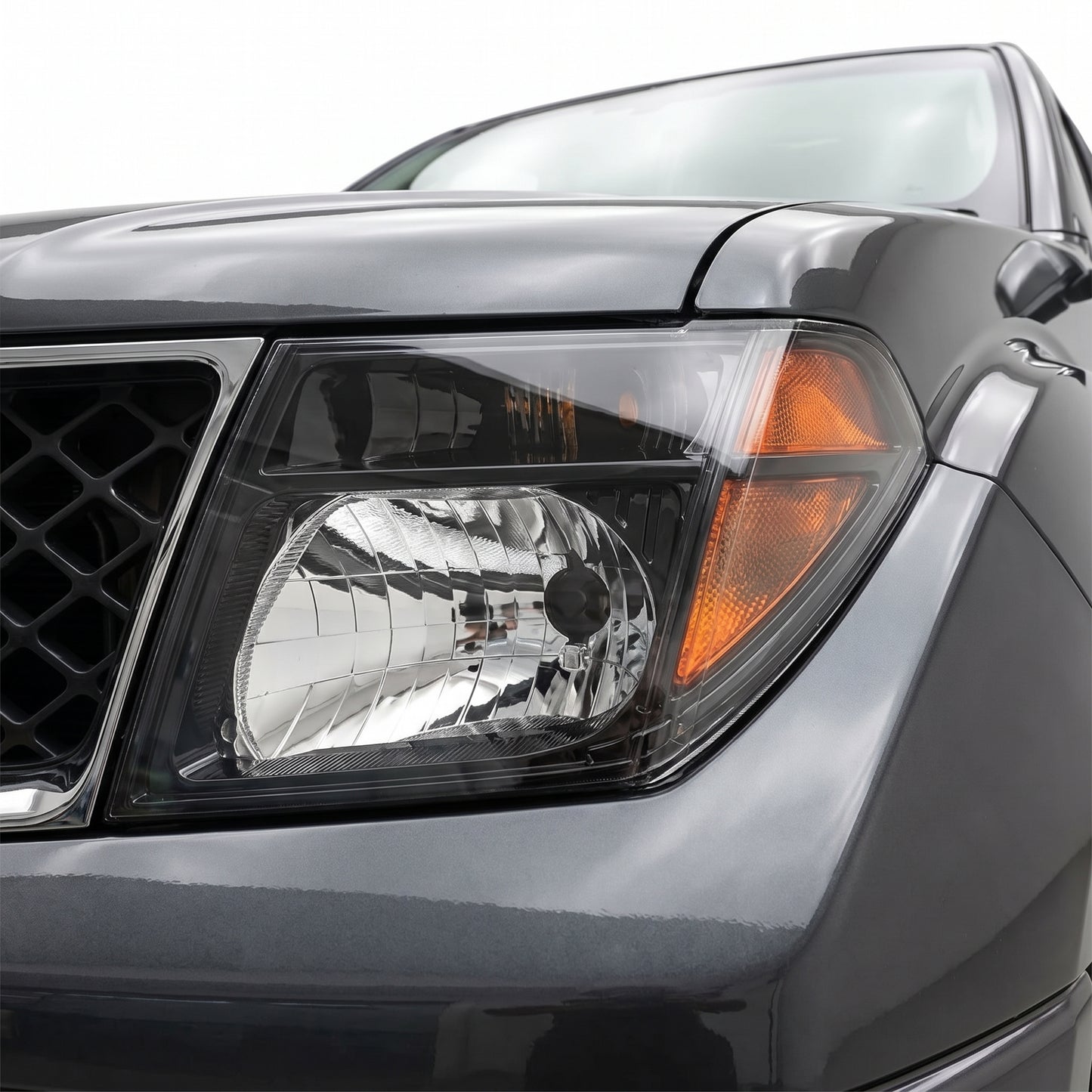 Nissan Navara D40 Thai Built (2008 - 2014) Black OEM Style Headlights LH + RH