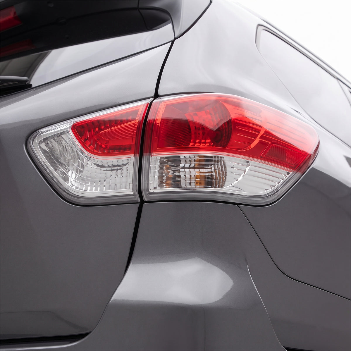 Nissan Pathfinder R52 (2013 - 2016) Rear Garnish Tail Lights LH + RH installed close-up