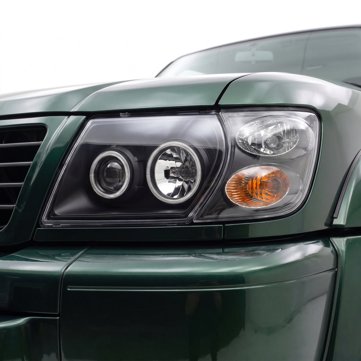 Nissan Patrol / Safari GU (1997 - 2007) Halo Angel Eyes Headlights LH + RH installed close-up