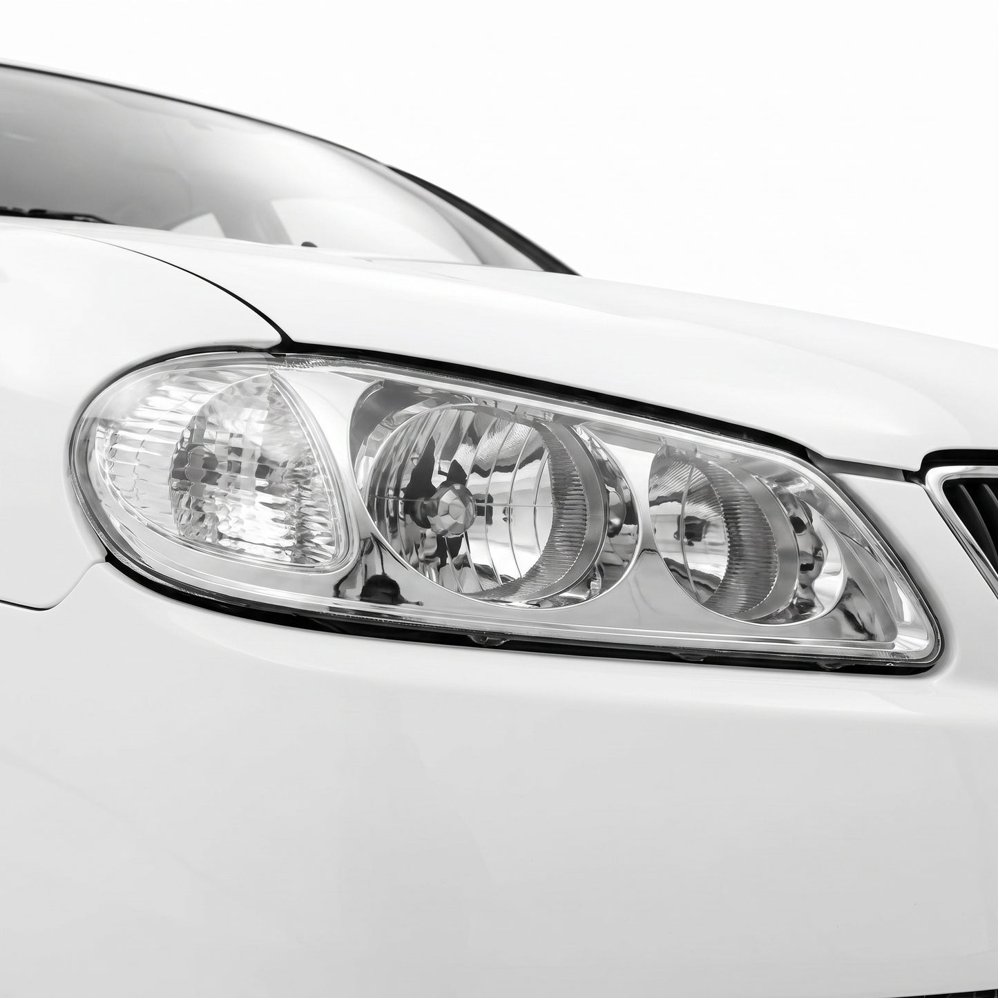 Nissan Pulsar N16 (2003 - 2006) Headlights LH + RH