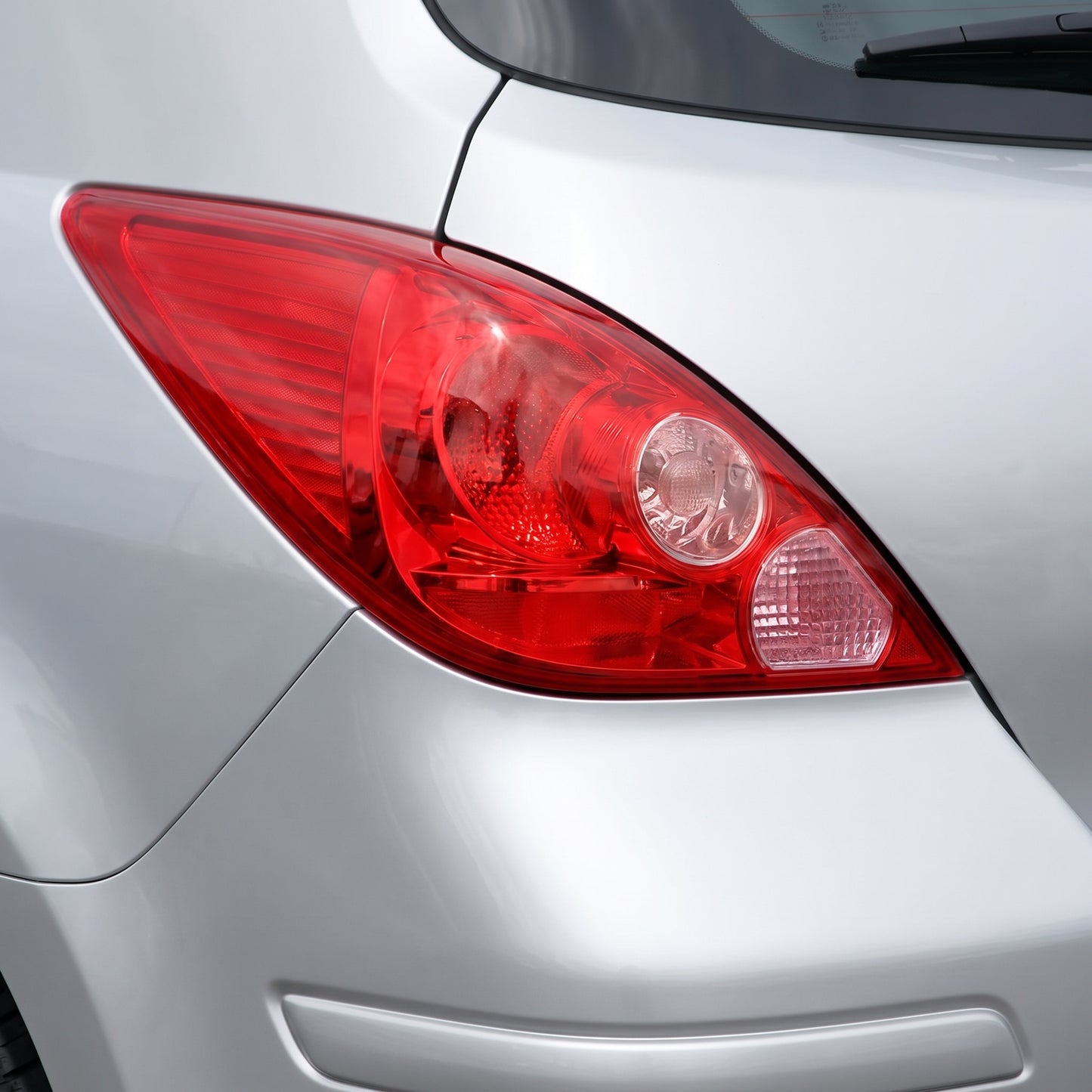 Nissan Tiida C11 (2005 - 2007) OEM Style Tail Lights LH + RH