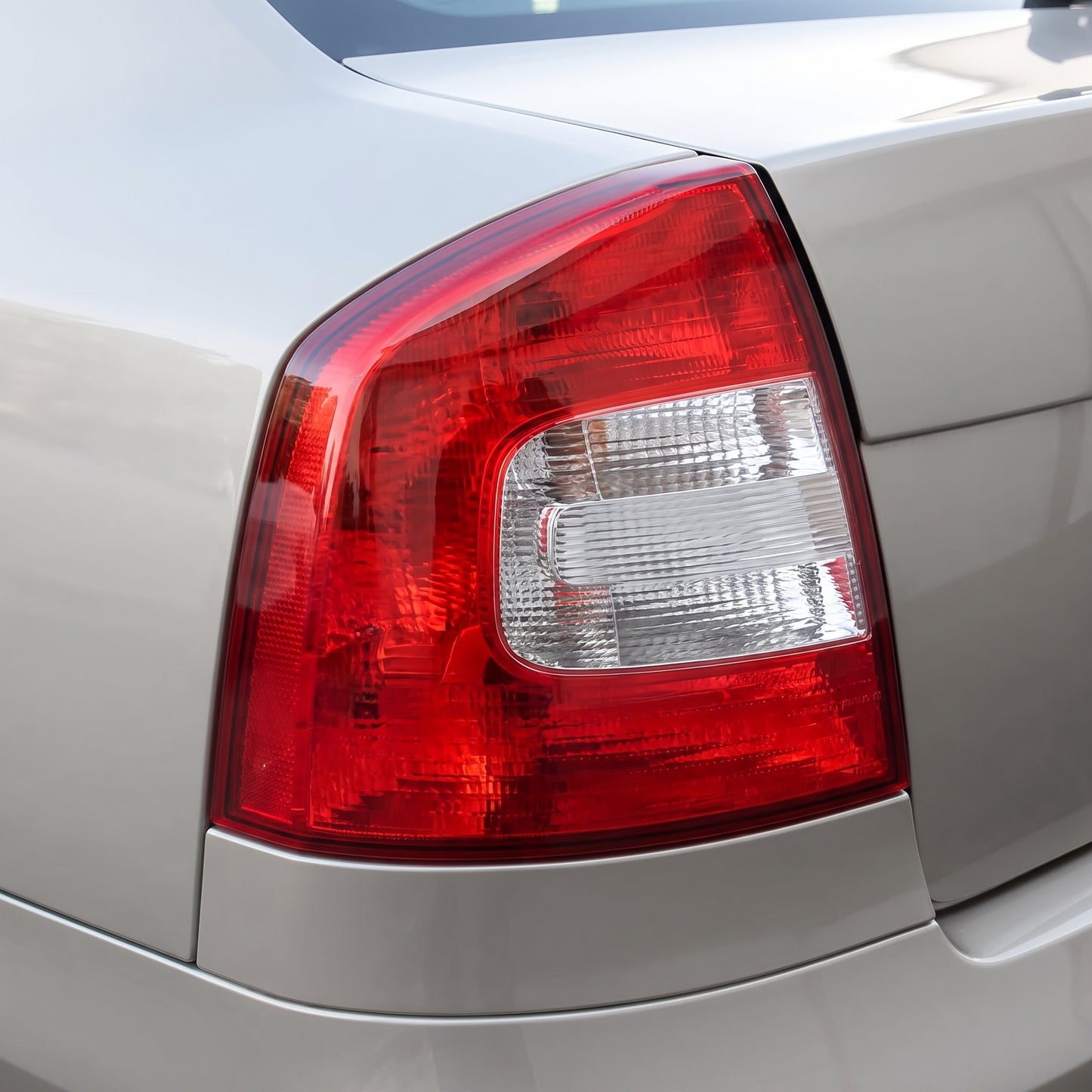 Skoda Octavia 1Z (2010 - 2013) OEM Style Tail Lights LH + RH