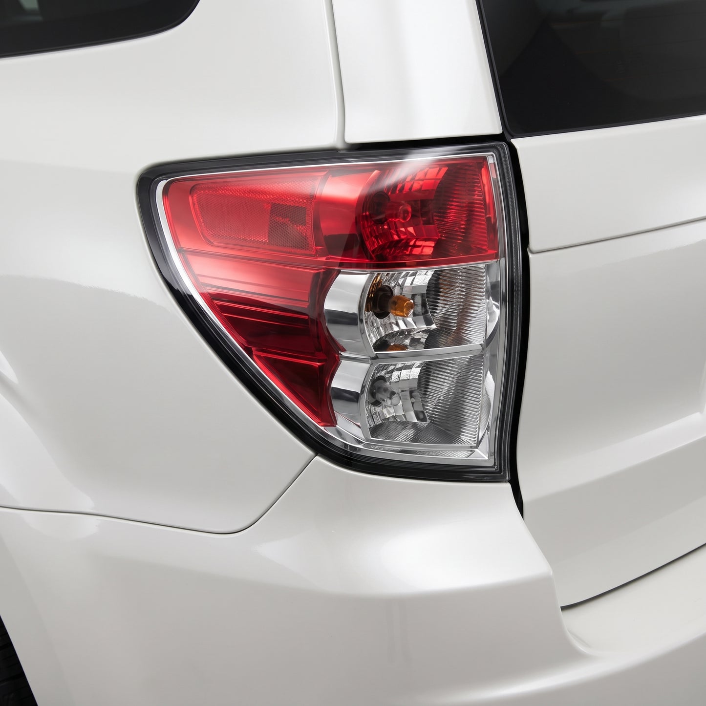 Subaru Forester SH / S3 Wagon (2007 - 2012) Tail Lights LH + RH