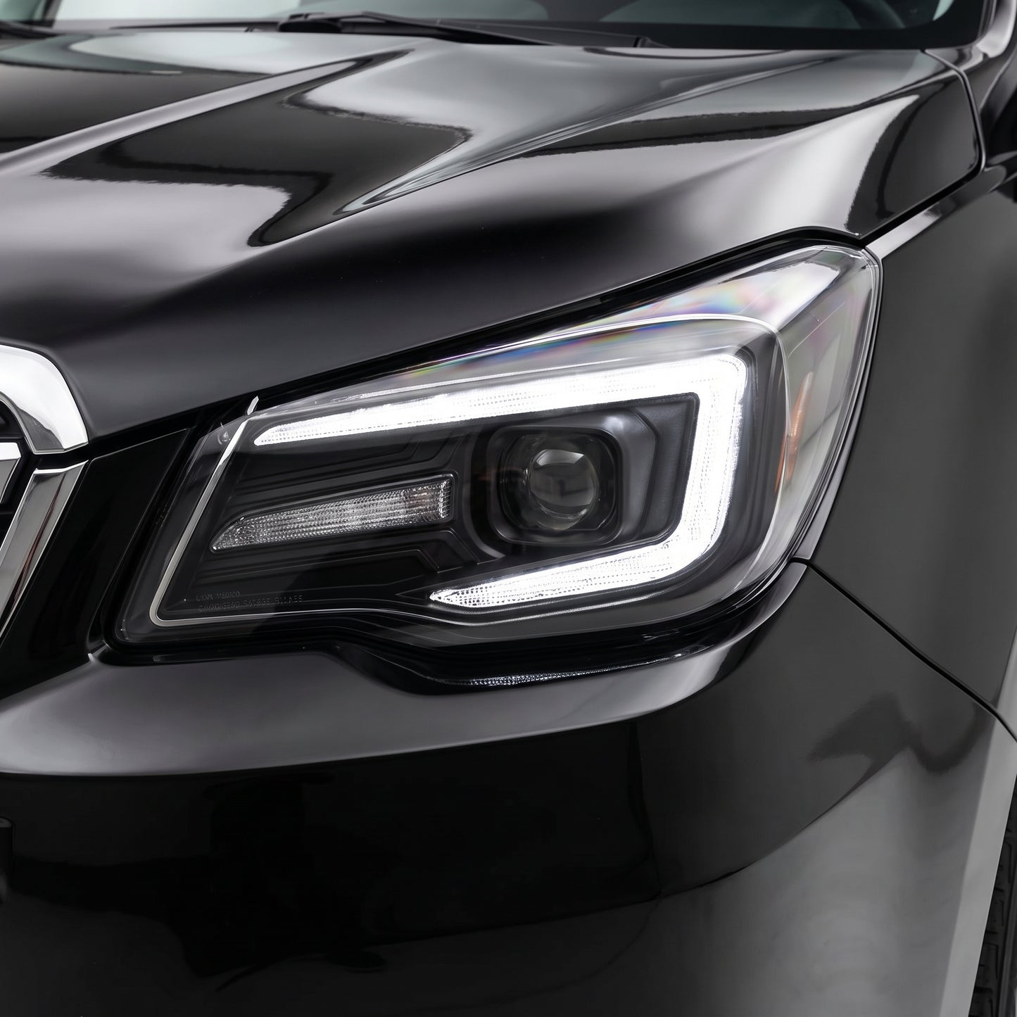 Subaru Forester SJ (2013- 2018) Halogen Model LED DRL Projector Headlights LH + RH