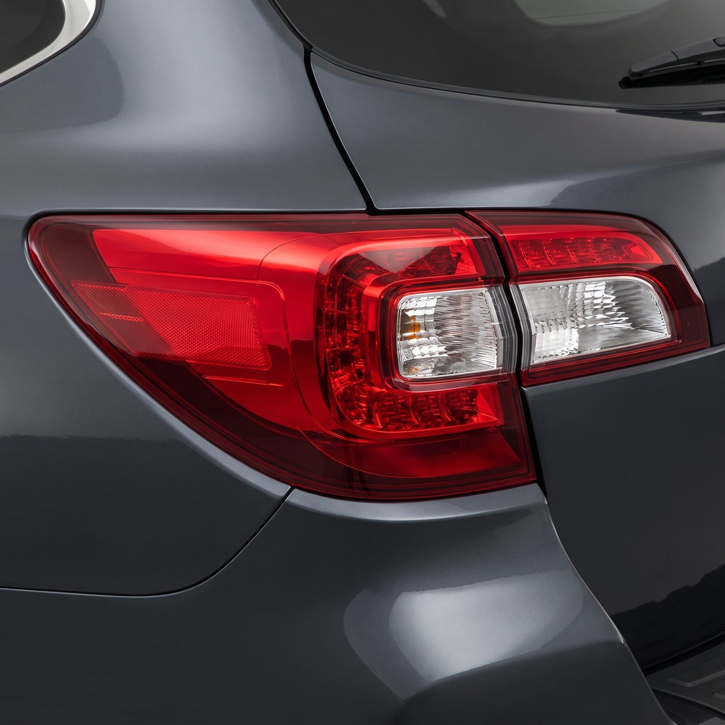Subaru Outback BS GEN 5 (2014 - 2021) Rear Garnish Inner Liftgate Tail Lights LH + RH