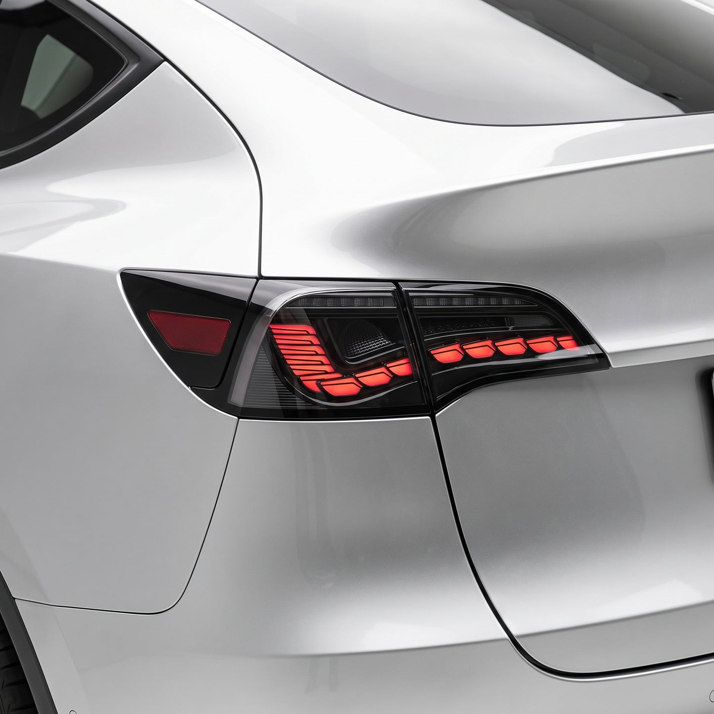 Tesla Model Y SUV (2022) Sequential Clear Tail Lights LH + RH
