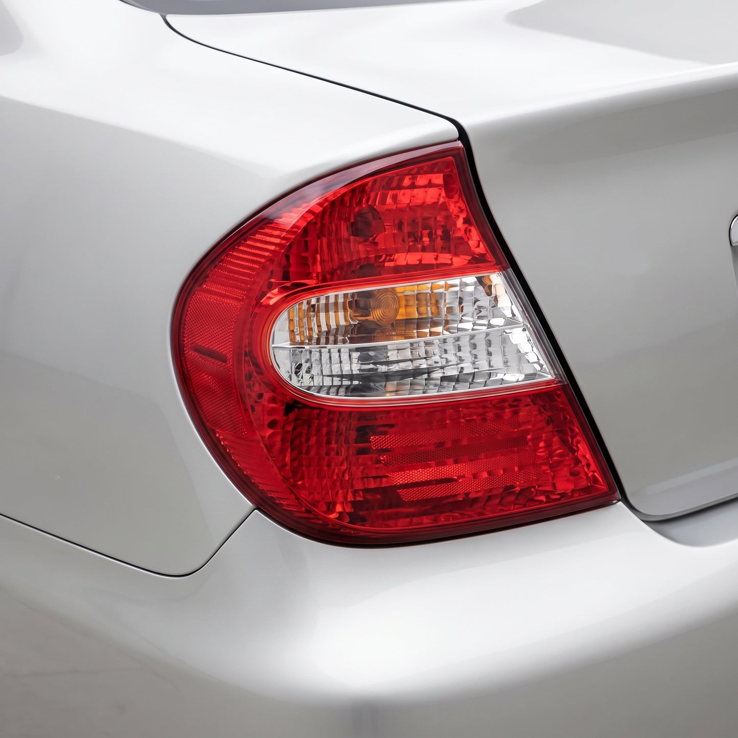 Toyota Camry CV36 XV30 (2002 - 2004) OEM Style Tail Lights LH + RH