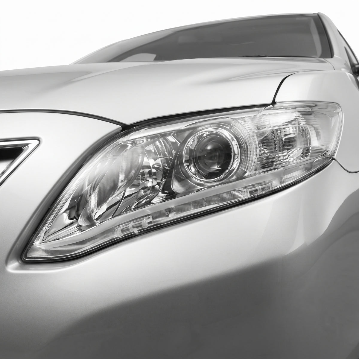 Toyota Camry CV40 Series 2 Sportivo (2009 - 2011) OEM Style Headlights LH + RH installed close-up