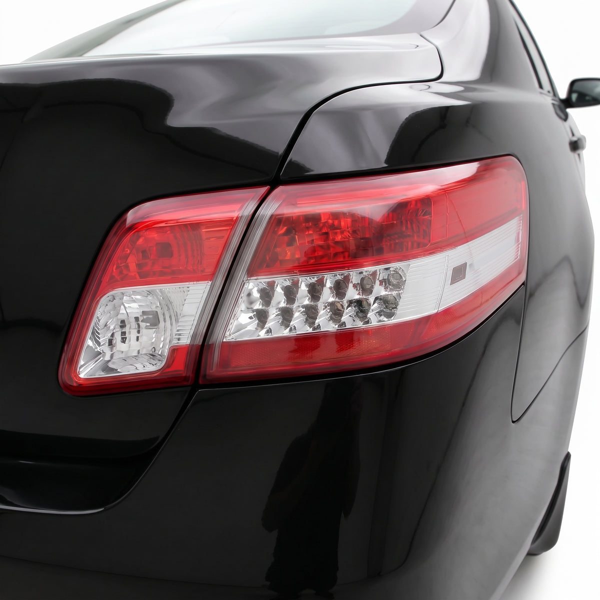 Toyota Camry CV40 Series 2 (2009 - 2011) OEM Style Tail Lights LH + RH installed close-up