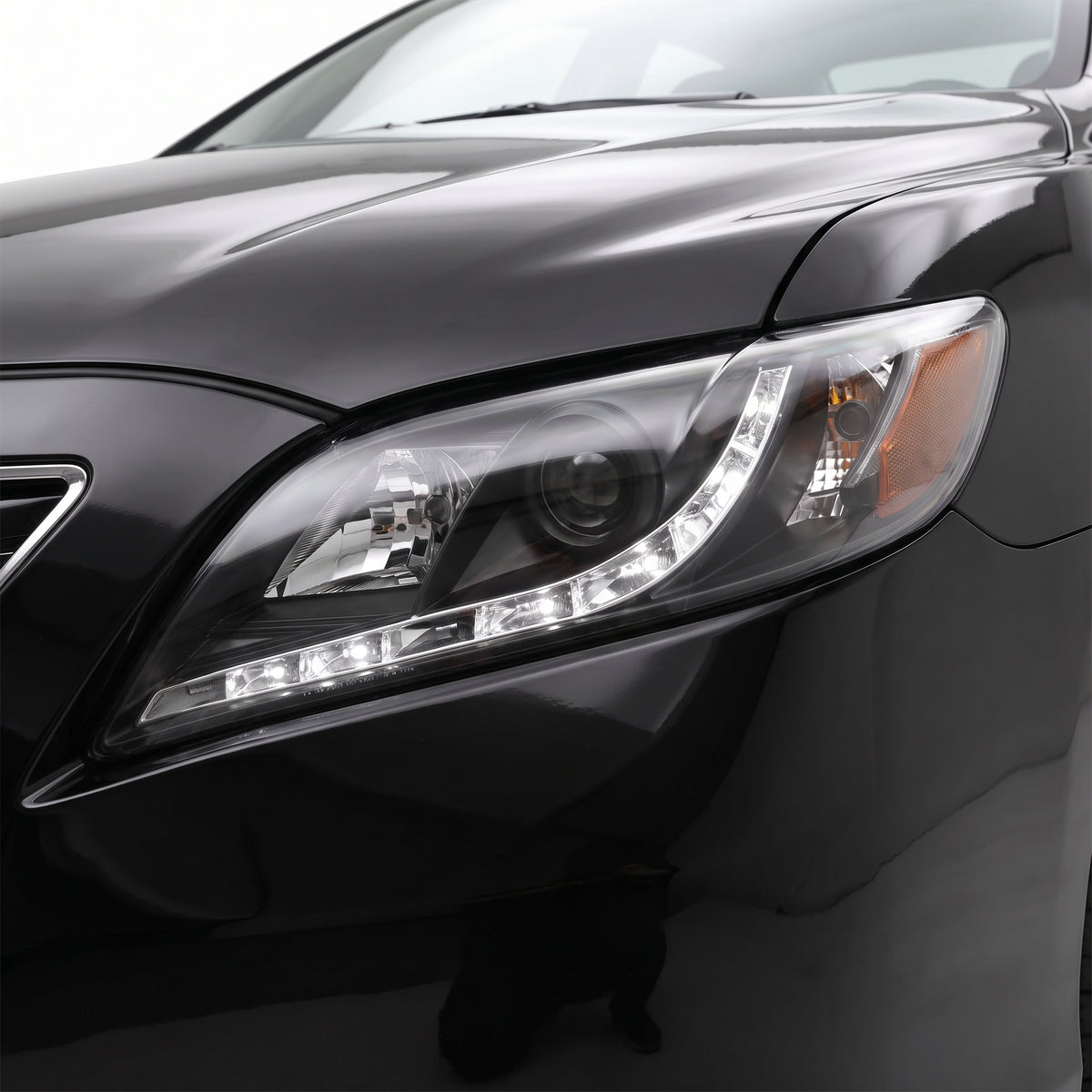 Toyota Camry XV40 (2006 - 2009) DRL Projector Headlights LH + RH installed close-up