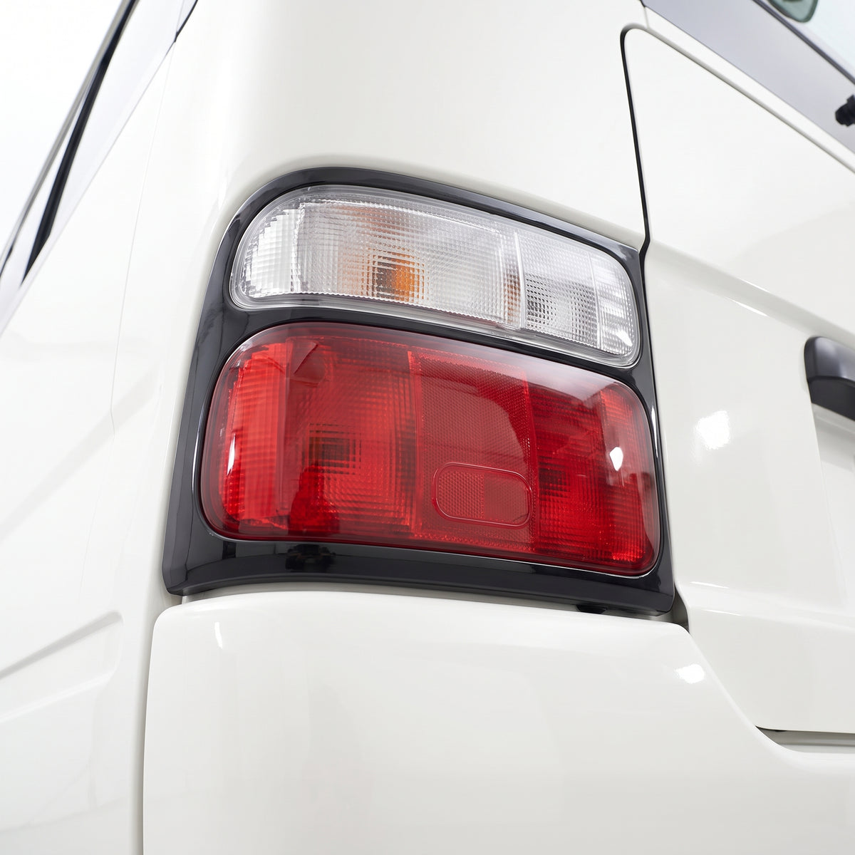 Toyota Coaster Bus BB40 / BB50 / HZB50 / XZB50 (2007 - 2017) Halogen Tail Lights LH + RH installed close-up