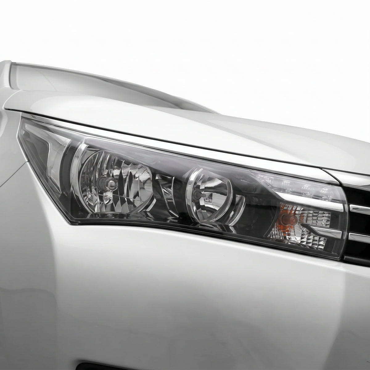 Toyota Corolla ZRE172 (2013 - 2016) OEM Style Non-LED Headlights LH + RH installed close-up