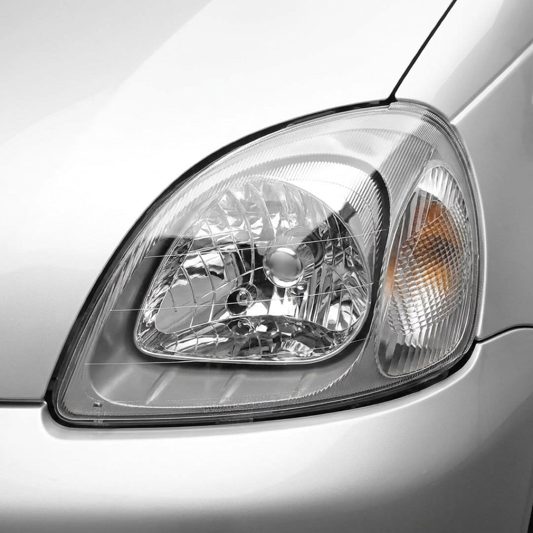 Toyota Echo NCP (1999 - 2002) Headlights LH + RH