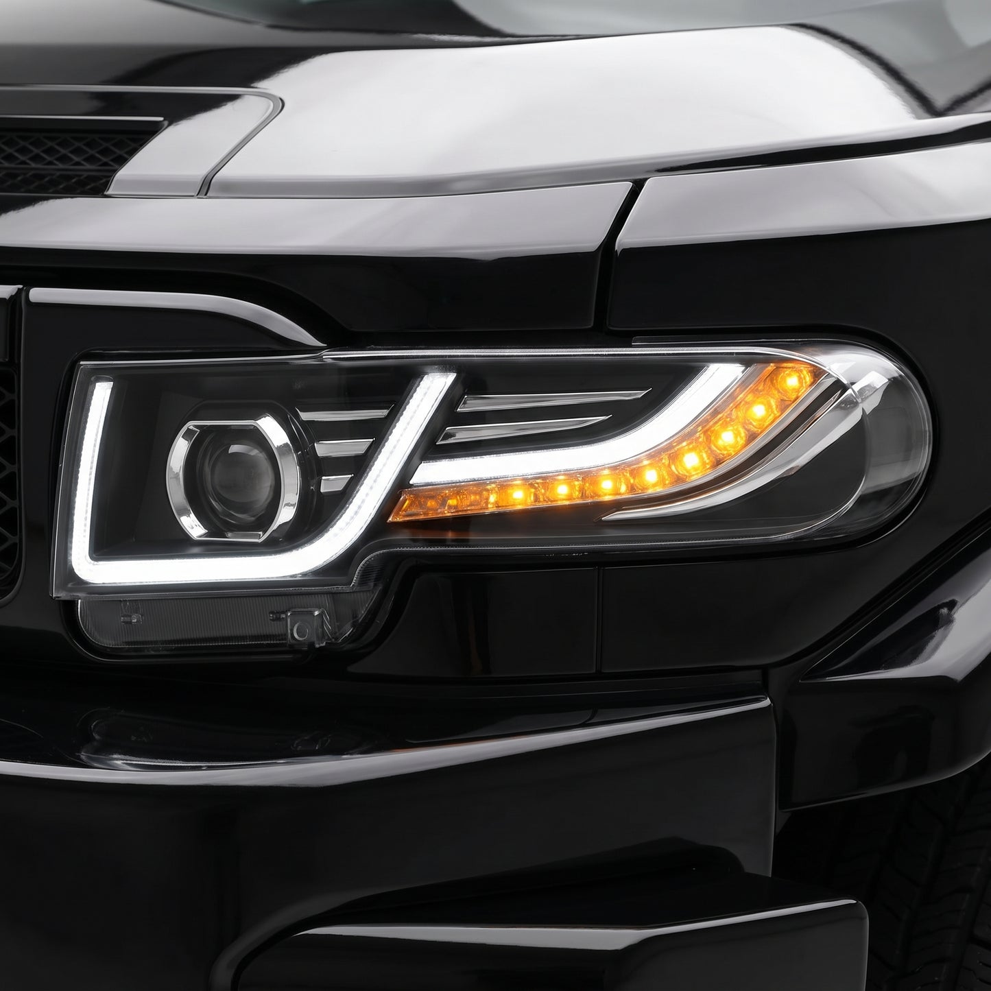 Toyota FJ Cruiser GSJ10R / GSJ15R (2007 - 2015) LED Headlights Halo DRL with Grille  LH + RH