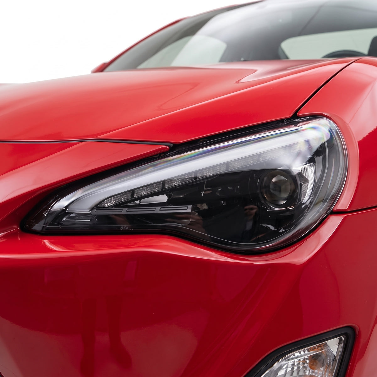Toyota GT86 (2012 - 2021) Demon Eye Style Sequential Projector Headlights LH + RH installed close-up