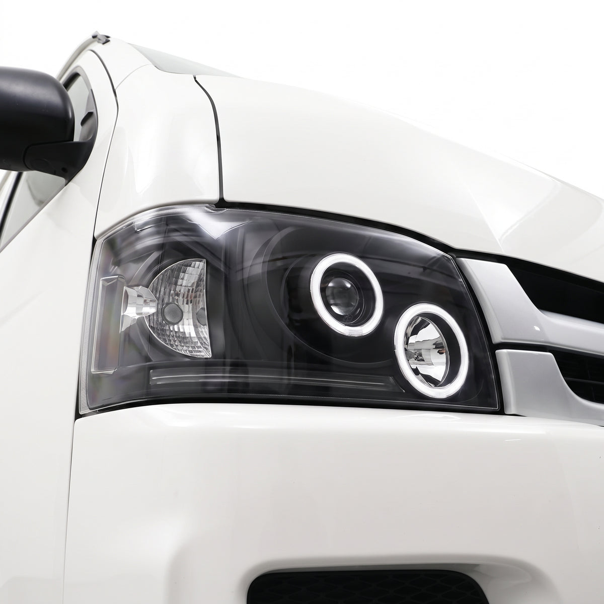 Toyota HiAce H200 (2005 - 2010) CCFL Angel-Eyes LED DRL Projector Headlights LH + RH installed close-up