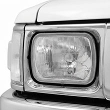 Toyota HiLux N50 (1991 - 1997) Halogen Headlights LH + RH