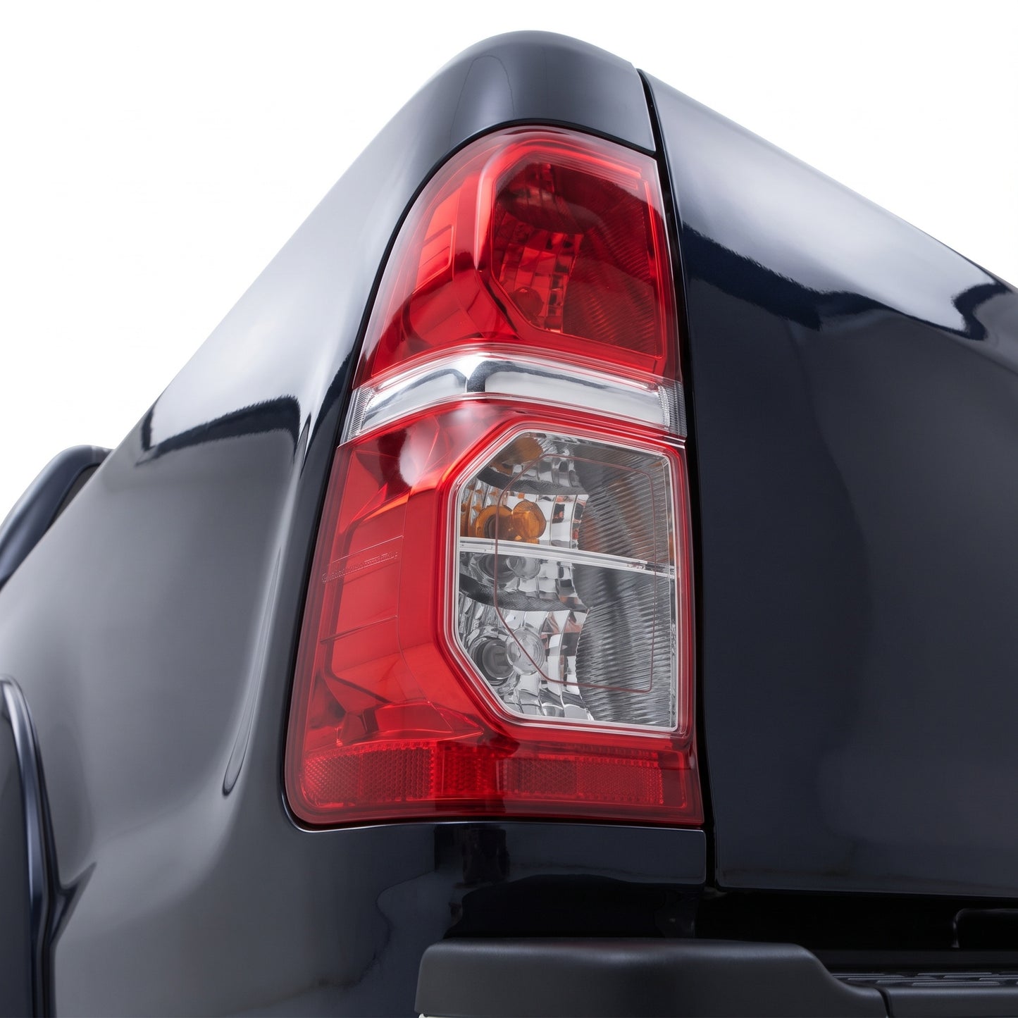 Toyota HiLux N70 (2011–2015) OEM Replacement Tail Lights