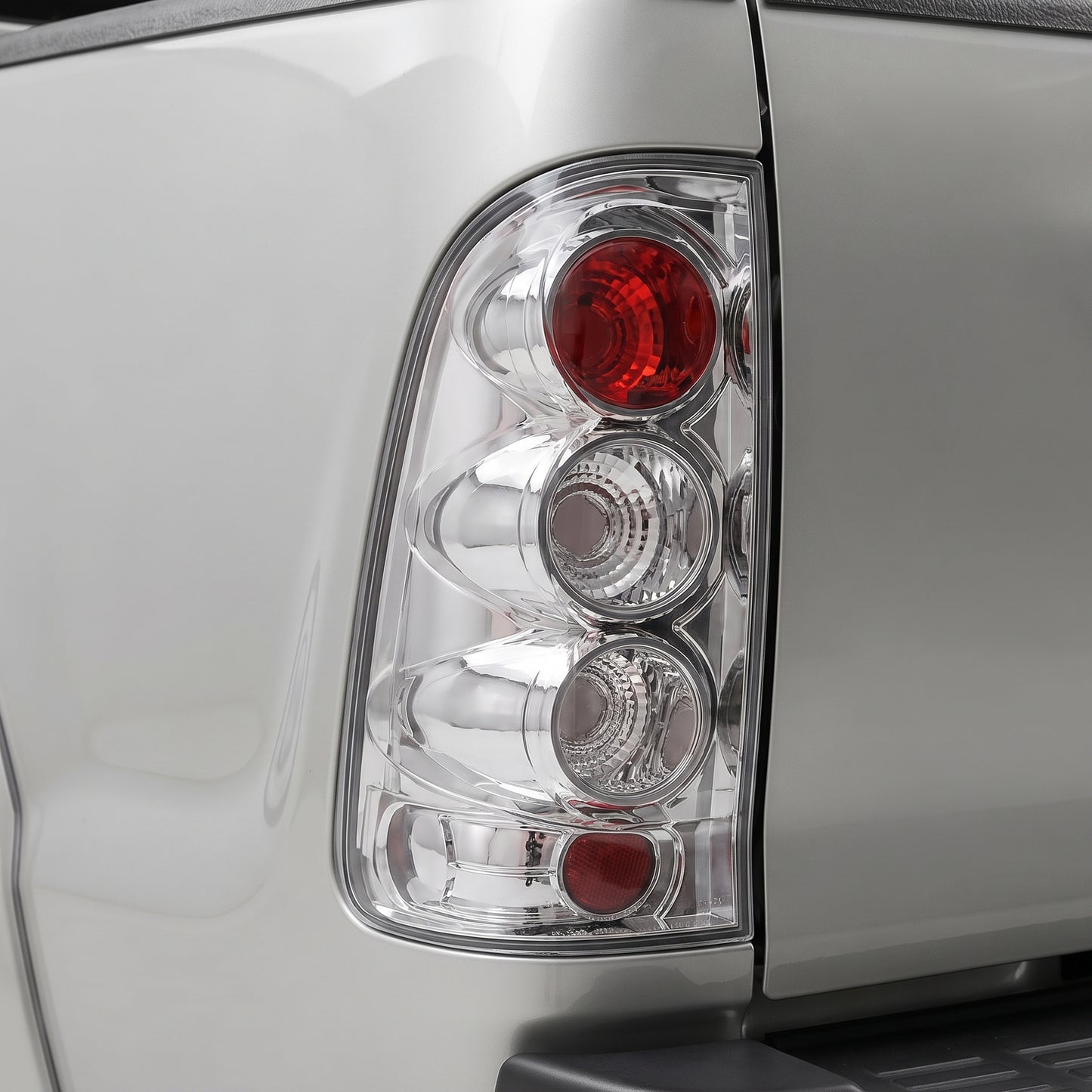Toyota Hilux N70 / Vigo (2005 - 2014) Altezza Tail Lights LH + RH
