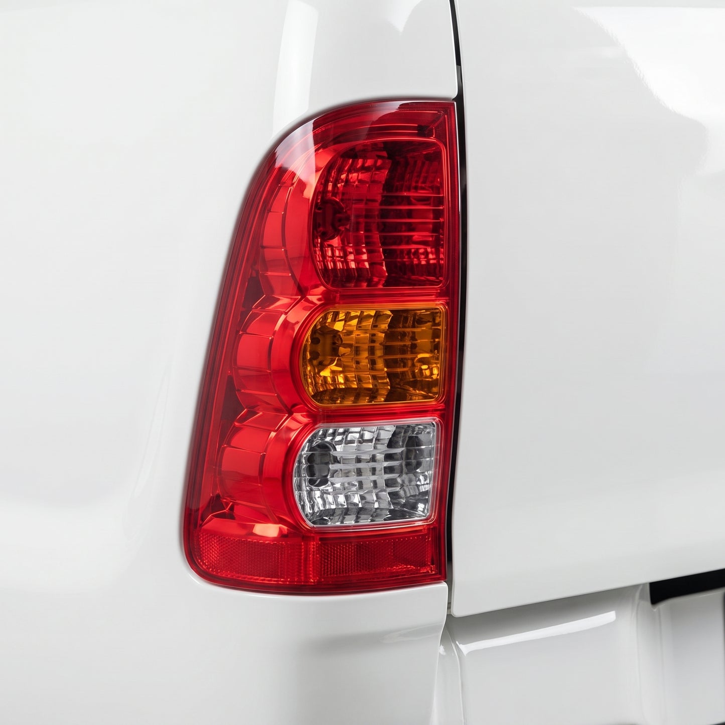 Toyota Hilux N70 (2005 - 2011) OEM Style Tail Lights LH + RH