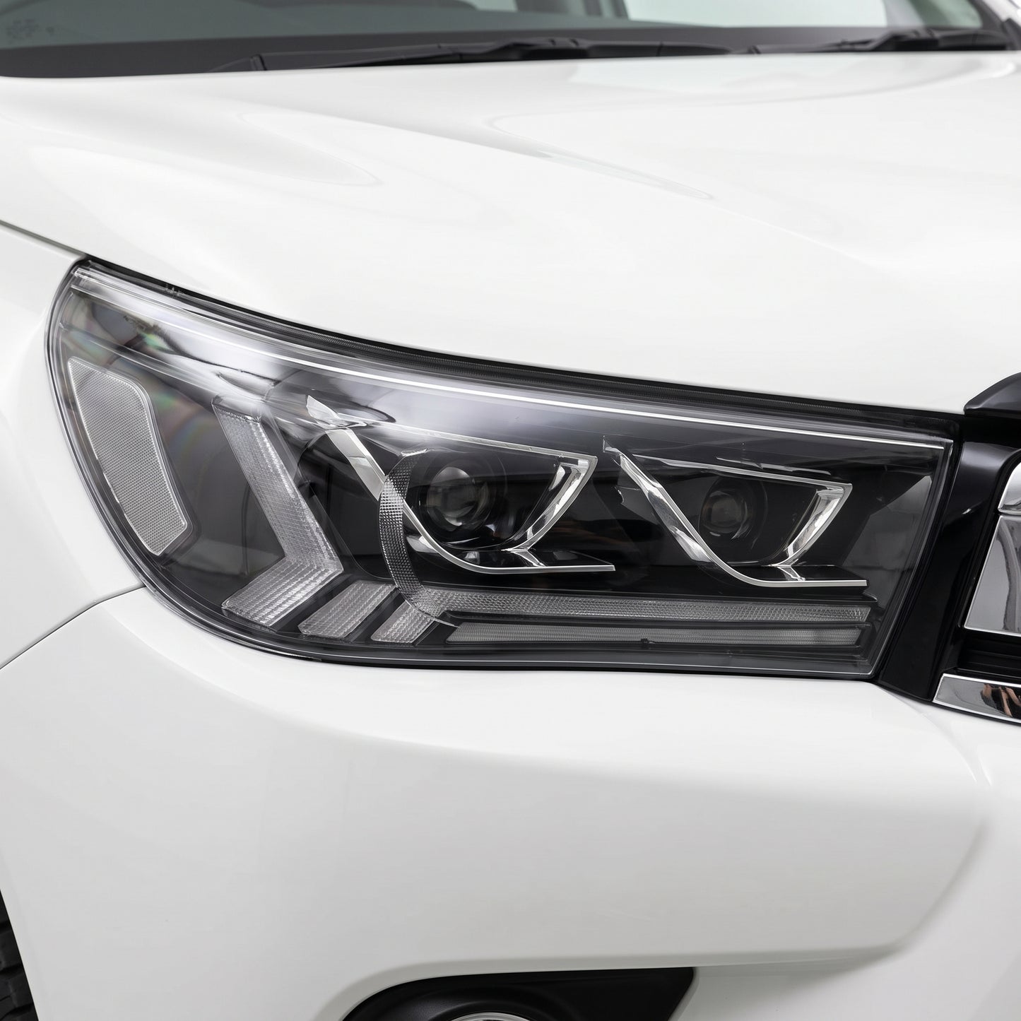 Toyota Hilux N80 Vigo / Revo (2015 - 2020) Sequential Headlights LH + RH