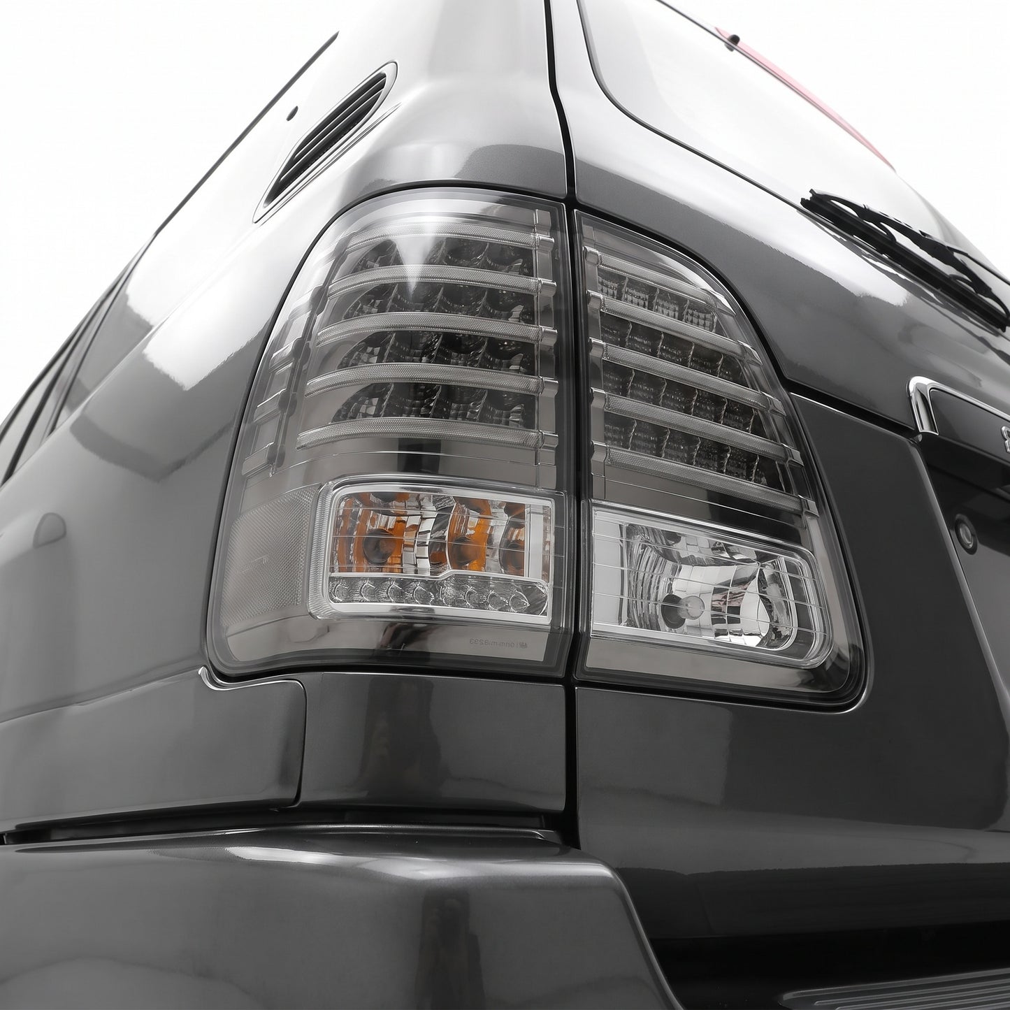 Toyota LandCruiser 100 Series (1998 - 2007) Inner and Outer LED Tail Lights LH + RH