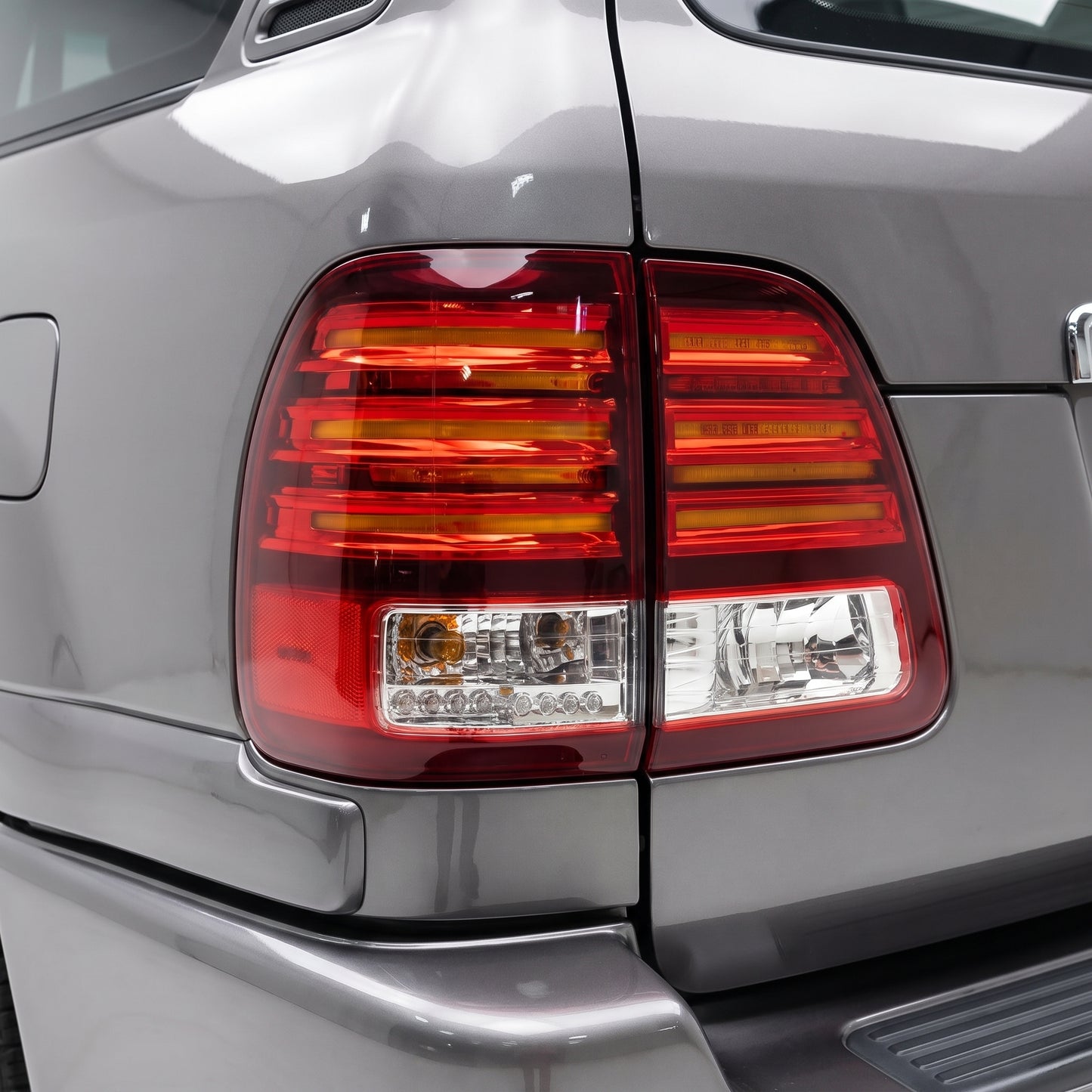 Toyota LandCruiser 100 Series (1998 - 2007) LED Tail Lights LH + RH