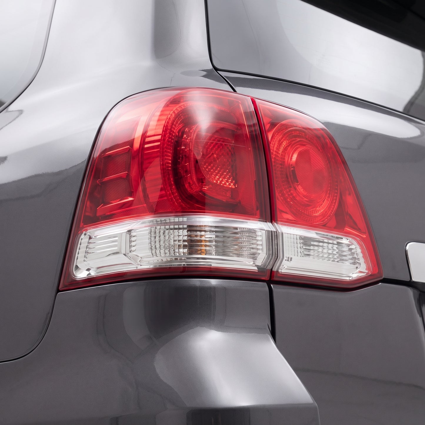 Toyota LandCruiser 200 Series (2007 - 2012) LED Tail Lights LH + RH