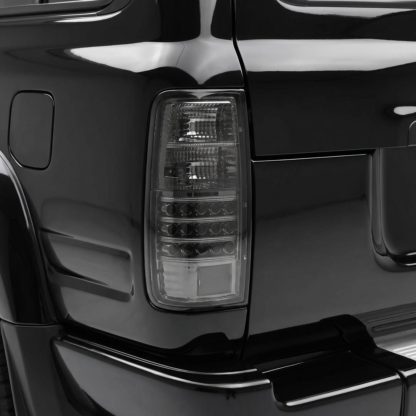 Toyota LandCruiser 80 Series (1990 - 1998) Smoked Tail Lights LH + RH
