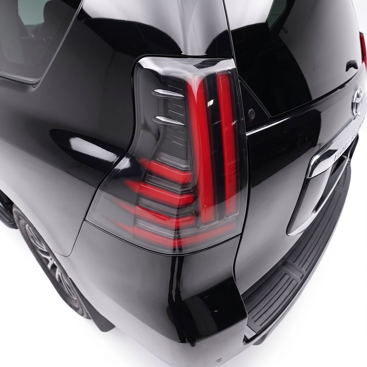 Toyota LandCruiser Prado 150 Series (2013 - 2018) Smoked LED Tail Lights LH + RH installed close-up