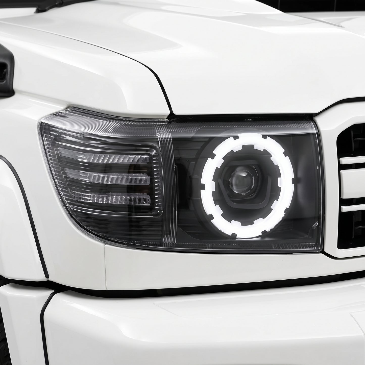 Toyota LandCruiser VDJ 70 / 76 / 78 / 79 Series (2007 - 2023) LED Halo Ring Headlights LH + RH
