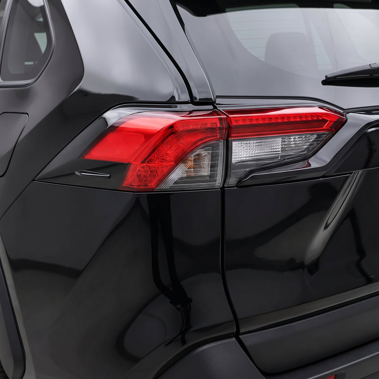 Toyota RAV4 AXAA54R/AXAH54R Edge/Hybrid (2021 - 2025) OEM Style Tail Lights LH + RH