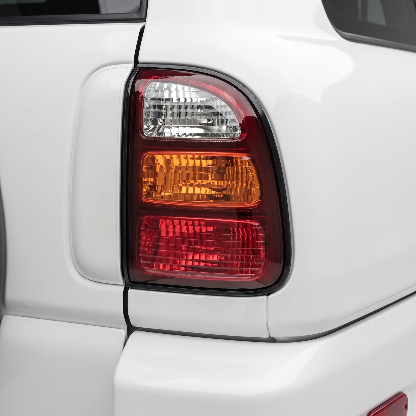 Toyota RAV4 XA10 (1997 - 2000) Halogen Tail Lights LH + RH