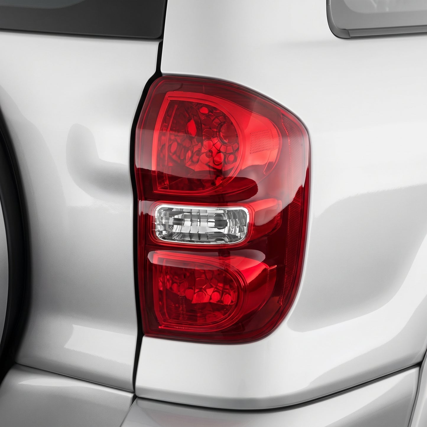 Toyota RAV4 XA20 (2003 - 2005) Halogen Tail Lights LH + RH