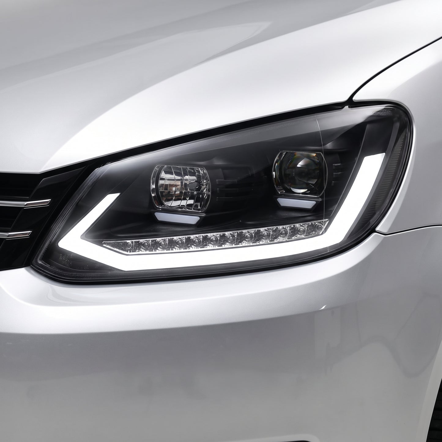 Volkswagen Caddy 2K (2011 - 2015) LED DRL Projector Headlights LH + RH