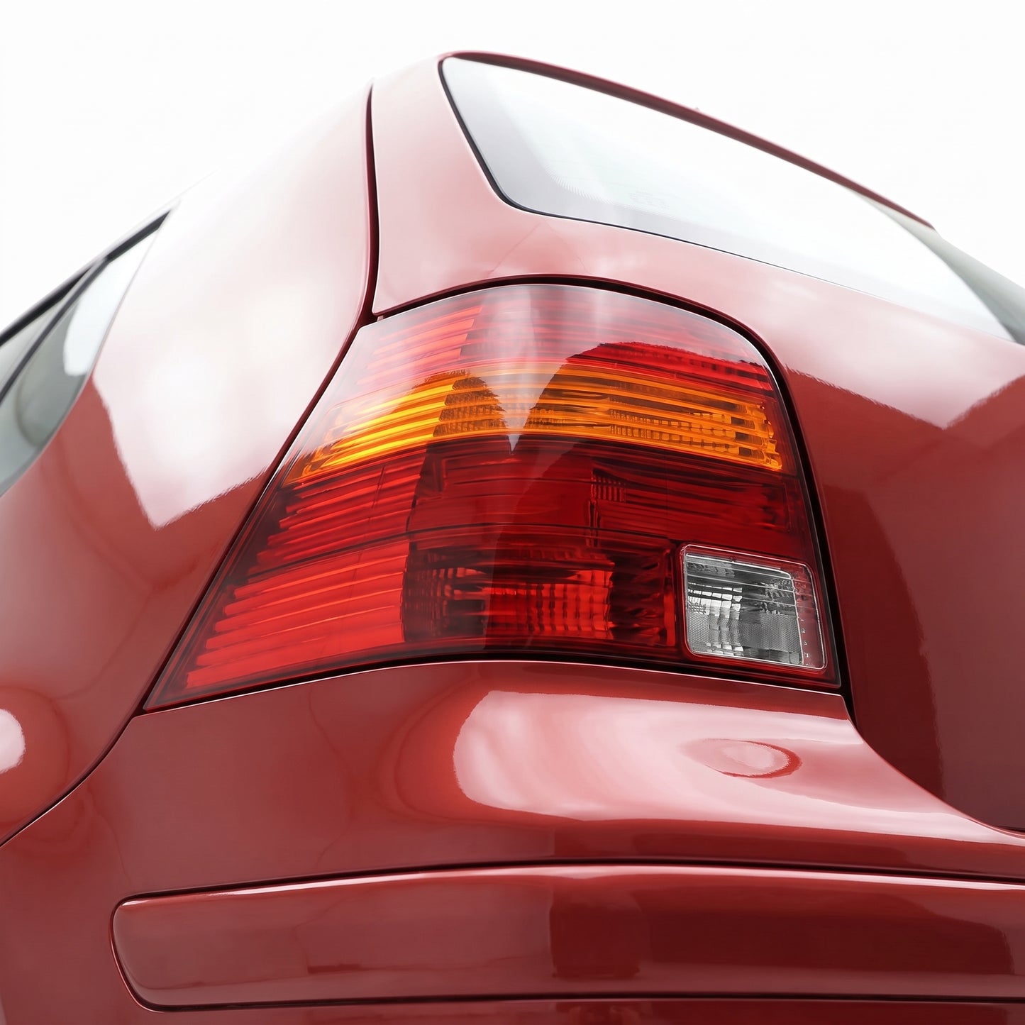 Volkswagen Golf MK4 Hatch (1998 - 2004) Amber OEM Style Tail Lights LH + RH