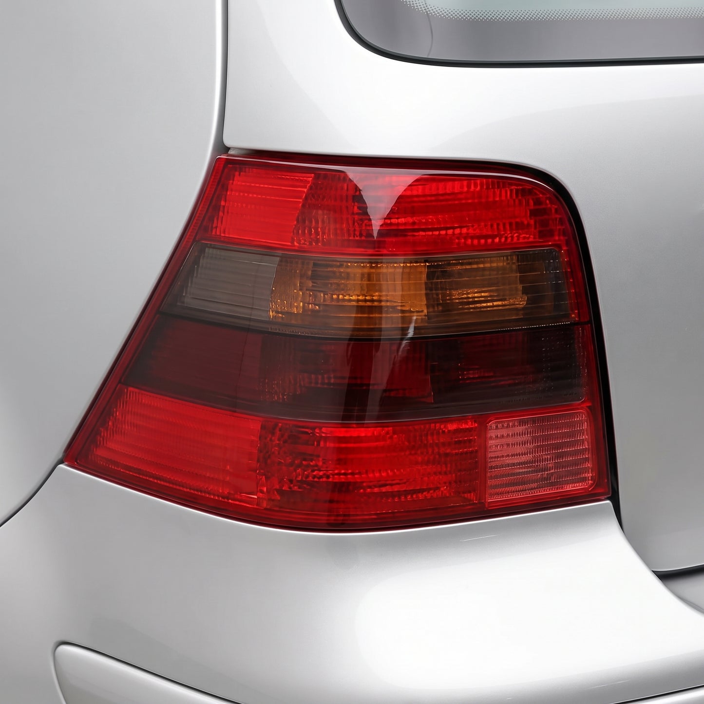 Volkswagen Golf MK4 Hatch (1998 - 2004) Tinted OEM Style Tail Lights LH + RH