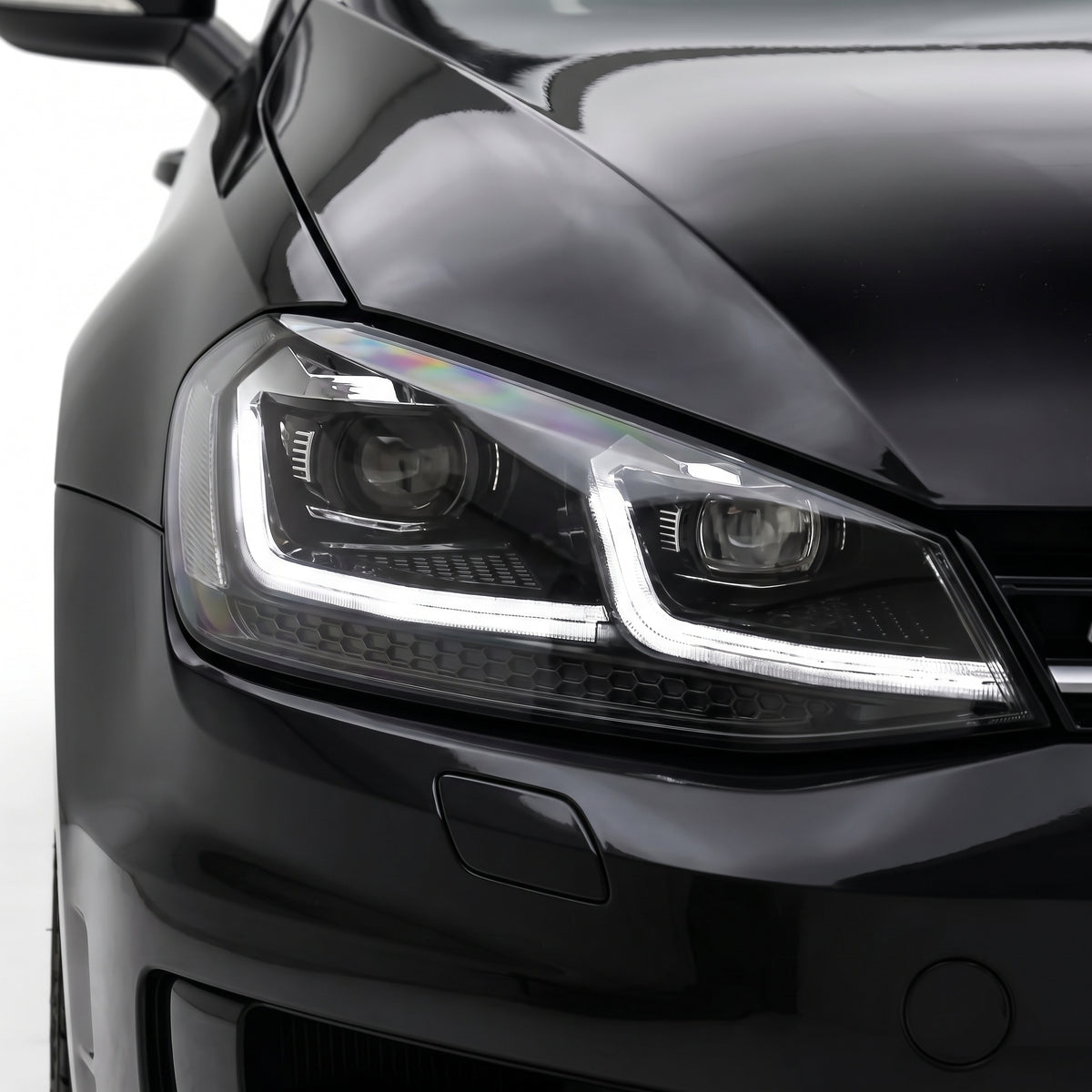 Volkswagen Golf MK7 (2013 - 2017) Black R 7.5 Style DRL LED Projector With Sequential Indicators Headlights LH + RH installed