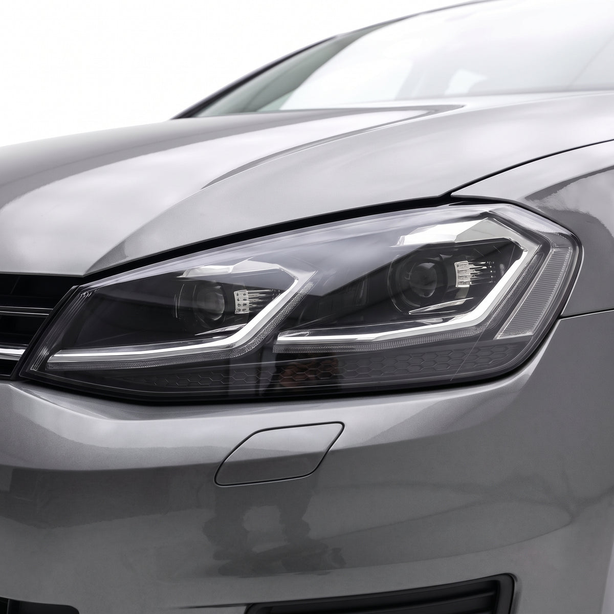 Volkswagen Golf VII MK7 (2014 - 2017) Dual Beam Projector Sequential Headlights LH + RH installed close-up