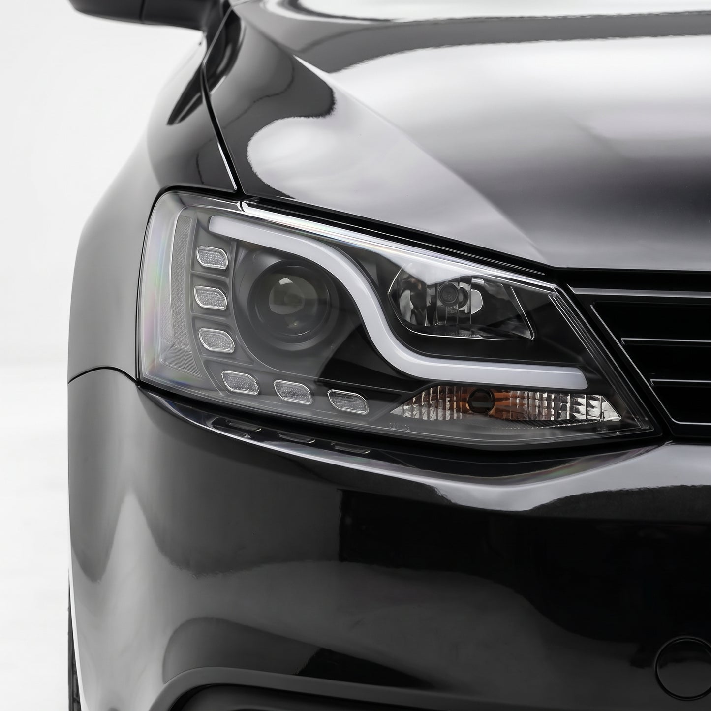 Volkswagen Jetta 1B (2011 - 2017) 3D LED DRL Projector Headlights LH + RH