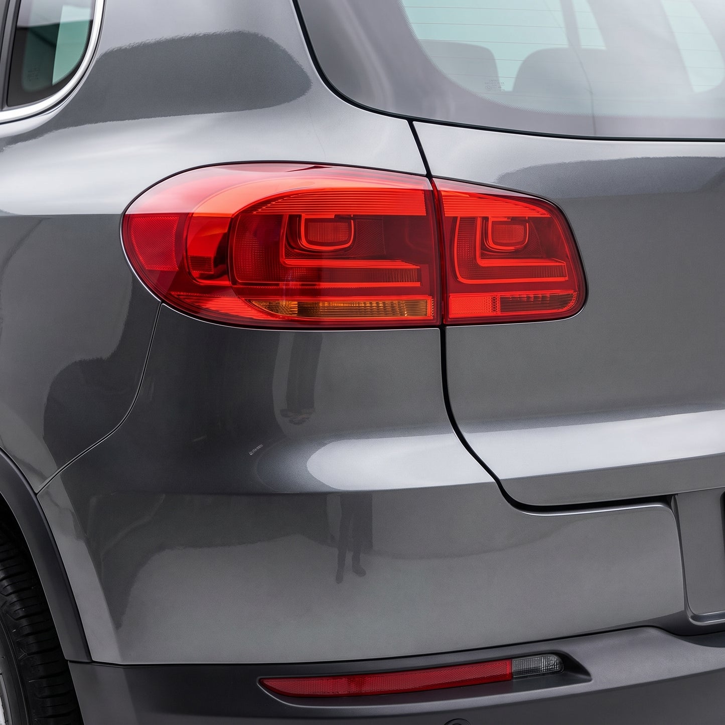 Volkswagen Tiguan 5N (2011 - 2016) OEM Style Tail Lights LH + RH