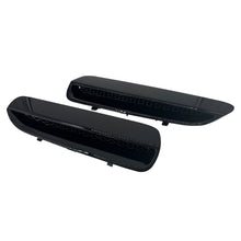Holden Commodore VE HSV Series 2 / 3 (2010 - 2013) Carbon / Gloss Black / Matte Black / Red Bonnet Vent