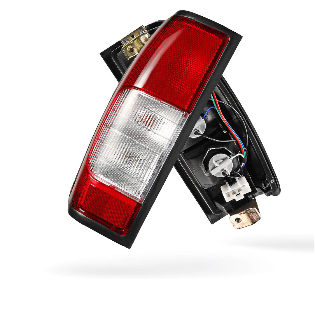 Navara D22 OEM-Style Tail Lights