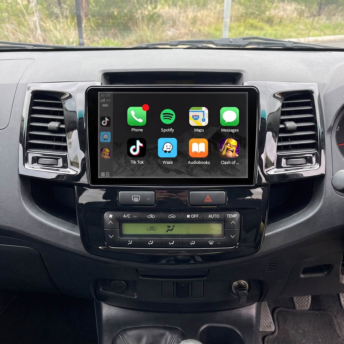 Toyota Hilux N70 (2005 - 2015) 9" 13.3" Wireless Android 16 Head Unit for Apple CarPlay / Android Auto Digital AC Panel