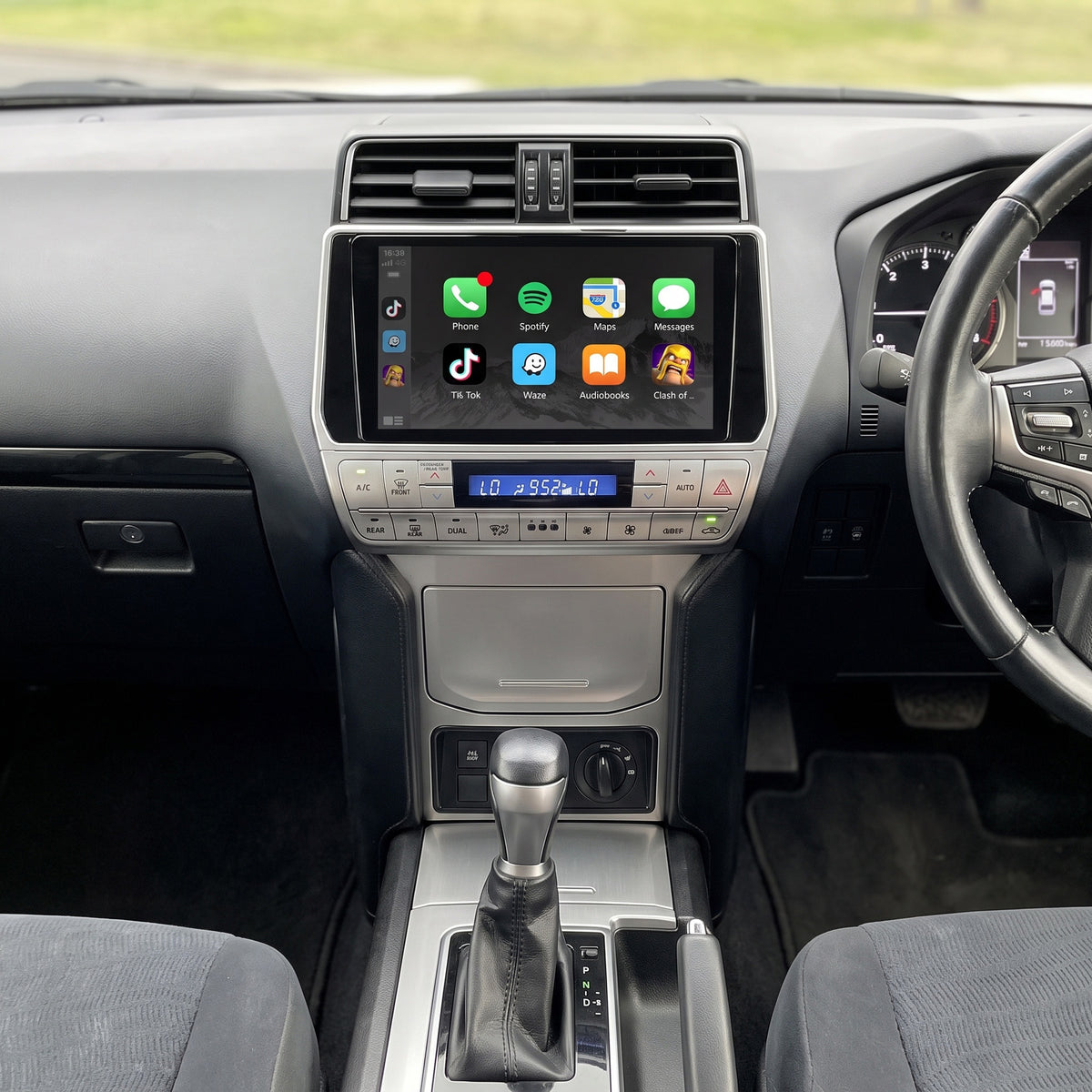 Toyota LandCruiser Prado 150 Series (2017 - 2022) 10" 13.3" Wireless Android 16 Head Unit for Apple CarPlay / Android Auto