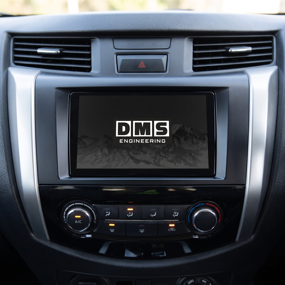 Nissan Navara D23 NP300 (2015 - 2025) 9" 10" 13.3" Wireless Android 16 Head Unit for Apple CarPlay / Android Auto