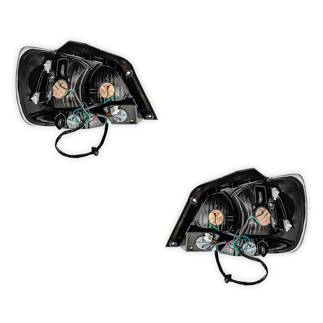 Mitsubishi Outlander ZE (2002 - 2004) OEM Style Tail Lights LH + RH