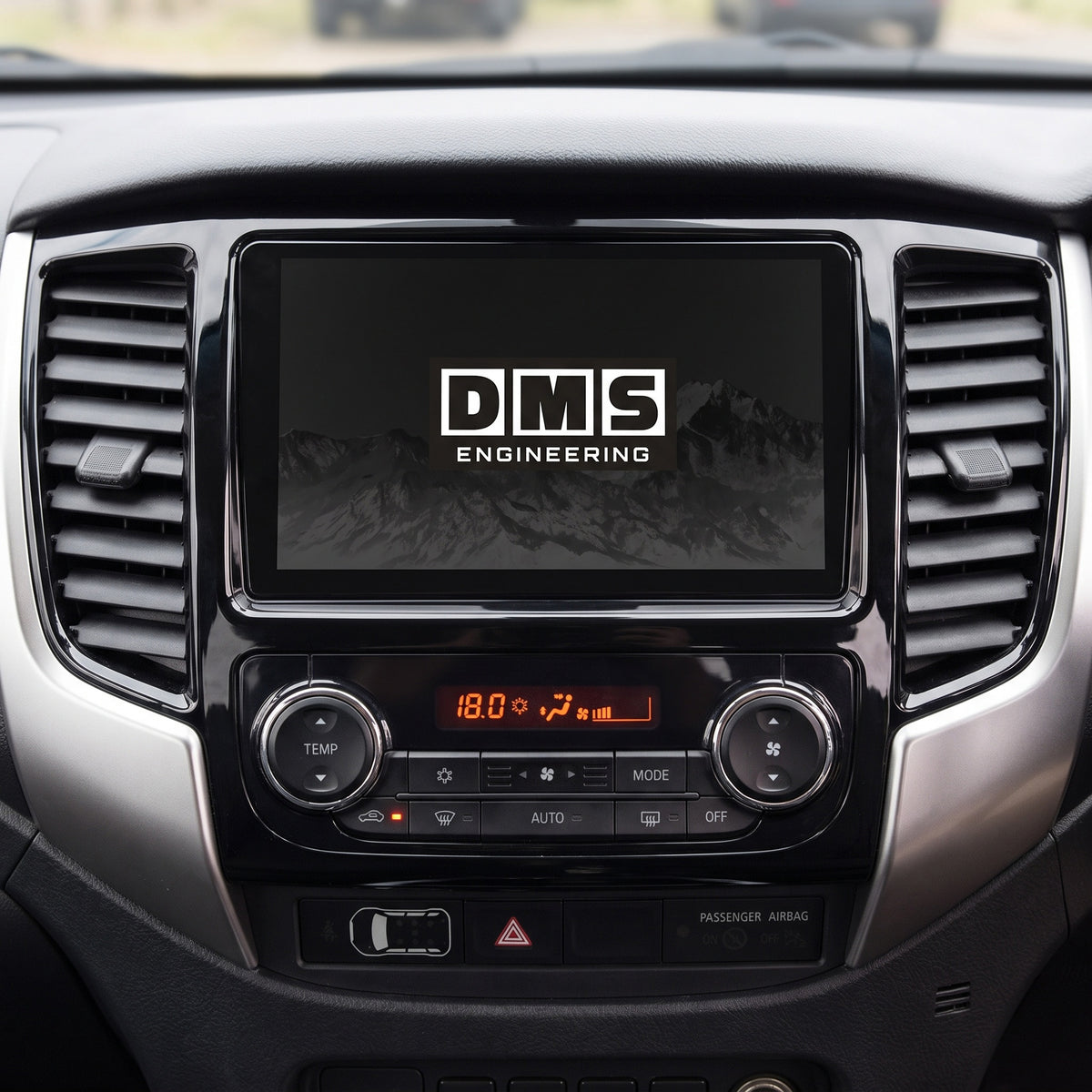 Mitsubishi Triton MQ / MR (2015 - 2019) 9" 13.3" Wireless Android 16 Head Unit for Apple CarPlay / Android Auto Digital AC Panel
